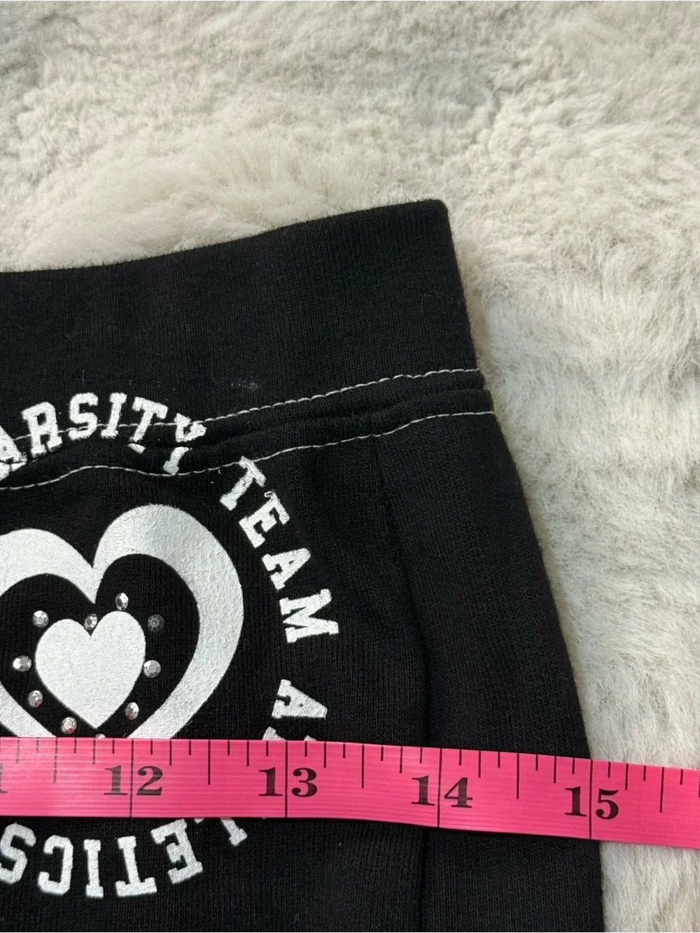 Arizona Jean Company Black Capri Sweatpants with White Heart Graphic